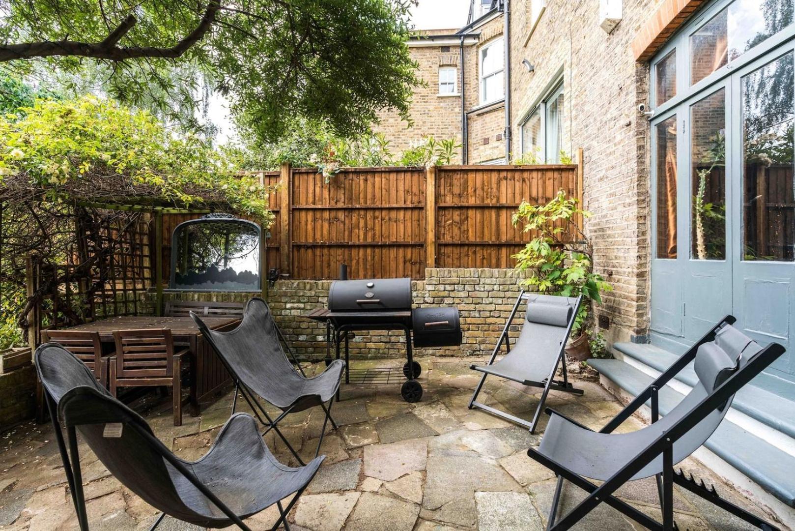 Beautiful 3Bd Home Forest Hill South ロンドン エクステリア 写真